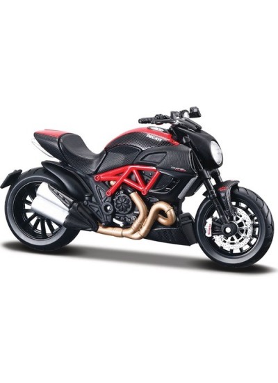 Ducati Diavel Carbon 1:18 Ölçek Model Motosiklet Ducati Diavel Carbon 1:18 Ölçek Model Motosiklet