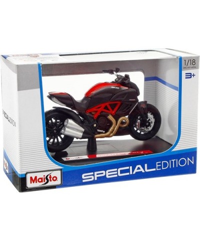 Ducati Diavel Carbon 1:18 Ölçek Model Motosiklet