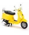 Vespa LXV 2013 Model Motosiklet 1:18 Ölçekli Lisanslı Ürün