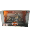 H. Davidson 2005 FLSTCI Softail Springer Classic 1:18 Model Motosiklet